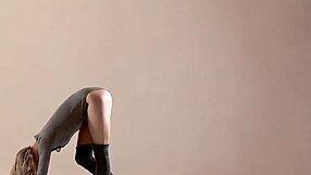 hairy teen mochalkina bends in wild gym poses, so hot! 🔥