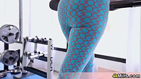 Perfect milf body with big tits gets intense fucking and blowjob after workout session