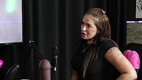 Francis Simas shows off his tasty ass and blowjob skills to excite the presenter