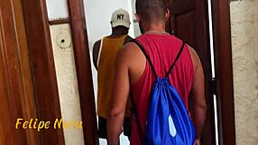 He wanted to work out the glute, but got intense anal from muscular black bodybuilder