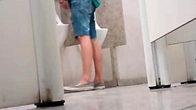 Pegação No Banheiro Do Shopping Gay