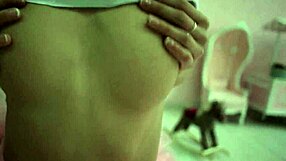 Me encanta ver a la preciosa Sveta bailando en su tutú rosa de bailarina