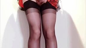 Wow! Selena Masturbating in Tight Court Corset