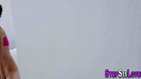 Pussy licking teen 18+ager