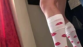 busty petite 18+ with cute body is fingered until female orgasm and gets that pussy wet