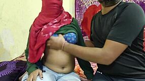 Indian beauty Ashu gets wild on beach without condom