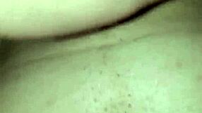 mi coño está cremoso, mira mi increíble orgasmo de masturbación emo en video vertical 1080p