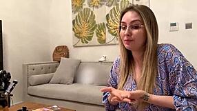 Kongkek ibu tiri panas kawan terbaik saya besar tetek