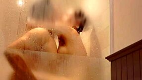 Vợ Ỉp Bị Ịt Trong Phòng Tắm Với Cum Và Cumshot