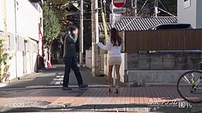 Watch this amateur guy have sex live on stream.