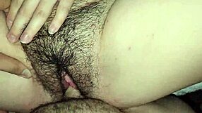 嘿，刚和我的继妹拍了狂野自制内射视频