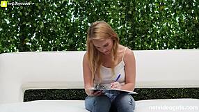 i love teens with perfect bodies in threesomes