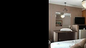 fudendo com minhas bichas no cu pelado com pauzão