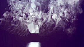 Provoquei o Uber e Deixei Ele Brincar com Minha Bucetinha