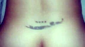 i'm a little slut seeking good cocks to fuck well, leave your comment