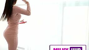 Thaina Hunts For Lucky Fan's Dick