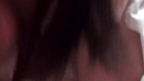 Girlfriend gives surprising blowjob leading to cumshot