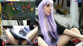 teen girl masturbates while playing league of legends urf mode