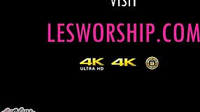 Lesbi 18+ linge prietena în duș