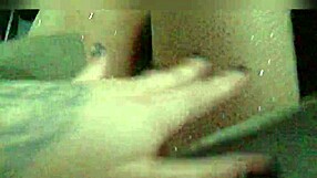 Provoquei o Uber e Deixei Ele Brincar com Minha Bucetinha