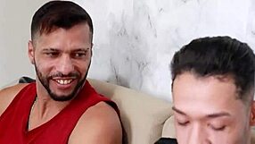 Subi Na Moto E Na Pica Do Meu Amigo