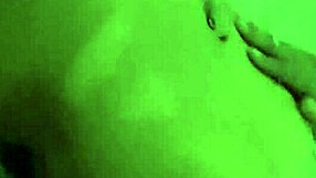 Ik ben verslaafd aan mijn grote kont en kutje