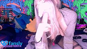 Webcam Girl Feels Intense Pleasure Cumming And Squirting