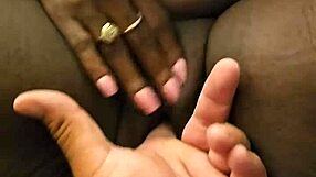 playing with mature ebony bbw pussy