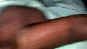 sexy gay man masturbates with hot aunty reshmi shalwar's big cock