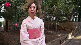 Yukata Mature Sticky Sex!