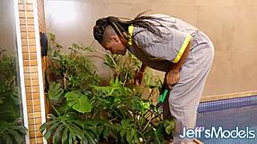 Super big black plumper bianca bombom seduces the hung gardener