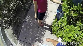 babe courtney loxx performing for species