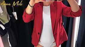 perfect body girl teases in fitting room