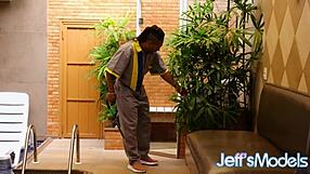 Super big black plumper bianca bombom seduces the hung gardener