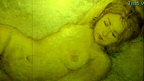 Retro erotska ilustracija sa zavodljivim vintage šarmom