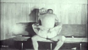 Watch this milf blowjob and fucking in vintage style!