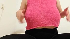 Cowgirl Main Tetek Basah Memek Dalam Seks Kasar Ganas