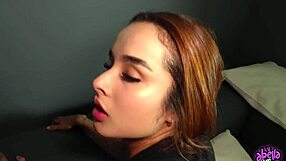 Abella Olsen's steamy 1 on 1 gym session with trainer