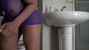 Wow, this french amateur milf with big tits and ass makes hardcore porn!