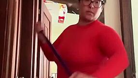 Mi Vecina Est� En El Ba�o