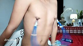 Young Amateur Sucks Nipples In Dirty Spanish Fetish Session