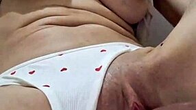 Latina's Pussy Close-Up During Alien Game Masturbation