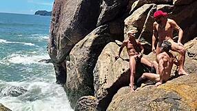 pescador safado foi flagrado dando o cu atrás das pedras - completo no red