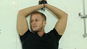 BBW Plumpers Queen And Tug Guy In Trio!