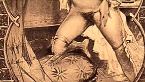 Vintage erotické kresby z retro anime.