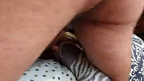 Amatööripari tekee anaali seksiä iso tissit vaimon kanssa, lopuksi siemensyöksy perseeseen