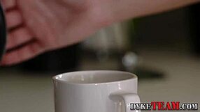 i eat that babe's ass