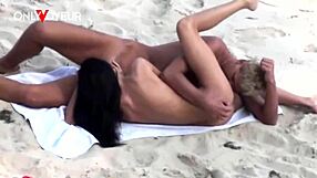 Beach voyeur date turns into passionate outdoor sex, so hot!