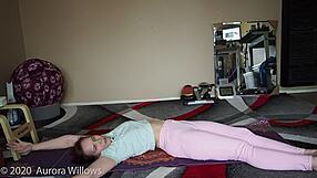 yoga lesson with mature wife stretching big ass and shaved pussy