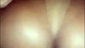 morena gostosa dando o cu amador